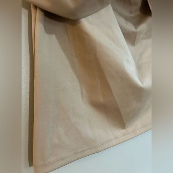 Ann Taylor crossover top with off the shoulder detail - Picture 5 of 5